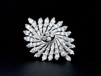 Gouden broche met diamanten - afbeelding 1 van  6