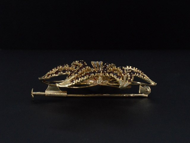 Gouden broche met edelstenen en diamant - afbeelding 5 van  7