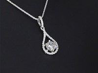 Gouden collier met diamanten