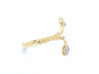 Gouden design ring met natuurlijke diamanten - afbeelding 9 van  10