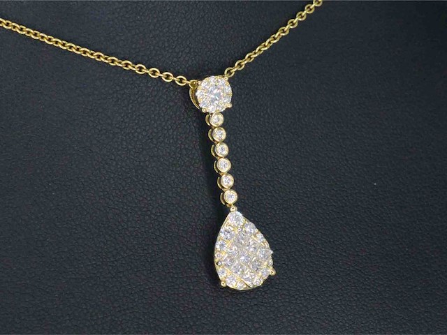 Gouden druppelvormige hanger briljant en princess diamanten - afbeelding 4 van  7