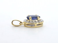 Gouden entourage hanger met diamanten en saffier, excl. ketting - afbeelding 3 van  8