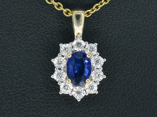 Gouden entourage hanger met diamanten en saffier - afbeelding 1 van  8