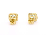 Gouden entourage oorbellen met grote topazen en diamanten - afbeelding 8 van  10