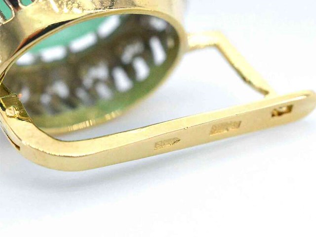 Gouden entourage oorbellen met smaragden en diamanten - afbeelding 7 van  9