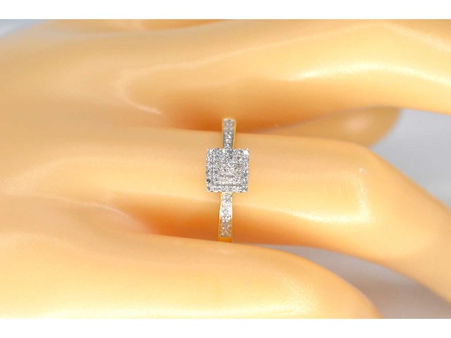 Gouden entourage ring diamant - afbeelding 2 van  6