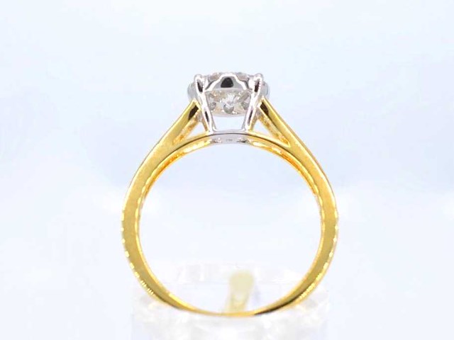 Gouden entourage ring met briljant geslepen diamanten van 1.00 carat - afbeelding 4 van  7