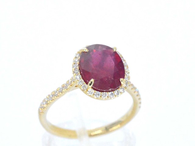 Gouden entourage ring met diamanten en robijn - afbeelding 3 van  9