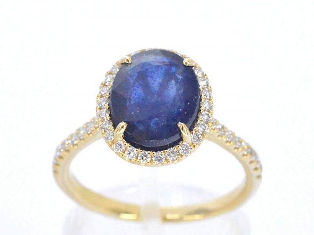 Gouden entourage ring met diamanten en saffier - afbeelding 1 van  7