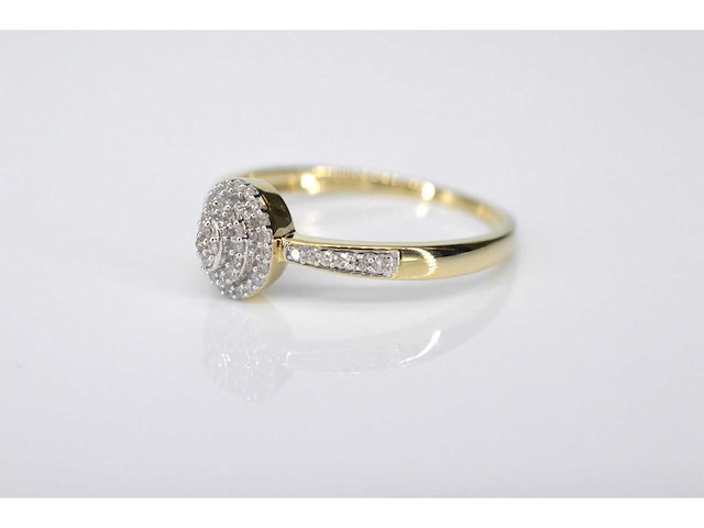 Gouden entourage ring met diamanten - afbeelding 5 van  6