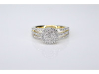Gouden entourage ring met diamanten - afbeelding 3 van  5