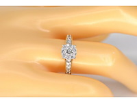 Gouden entourage ring met natuurlijke diamanten - afbeelding 2 van  7