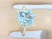 Gouden entourage ring met natuurlijke topaas en diamanten - afbeelding 4 van  11