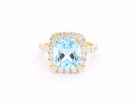 Gouden entourage ring met natuurlijke topaas en diamanten - afbeelding 8 van  11