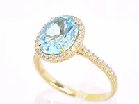 Gouden entourage ring met ovaal geslepen topaas - afbeelding 5 van  11