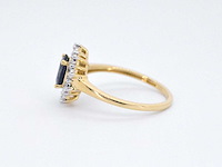 Gouden entourage ring met saffier en briljanten - afbeelding 7 van  10