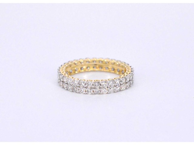 Gouden eternity ring met diamanten - afbeelding 6 van  10