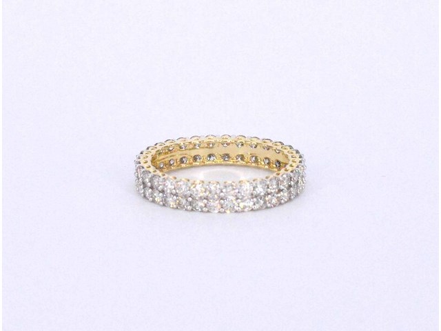 Gouden eternity ring met diamanten - afbeelding 7 van  9