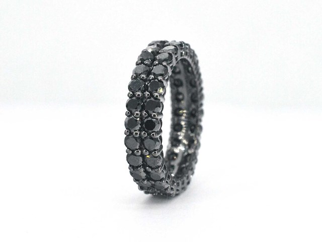 Gouden eternity ring met zwarte diamanten - zwart rhodium - afbeelding 5 van  7