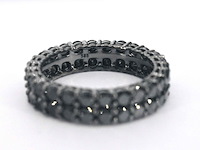 Gouden eternity ring met zwarte diamanten - zwart rhodium - afbeelding 6 van  7