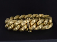 Gouden gevlochten armband zeer groot uitgevoerd - afbeelding 2 van  5