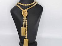 Gouden halsketting met een speciale gouden sluiting - afbeelding 4 van  11