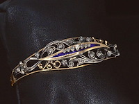 Gouden hand gemaakte armband met roos geslepen diamanten en emaille, zeer vintage