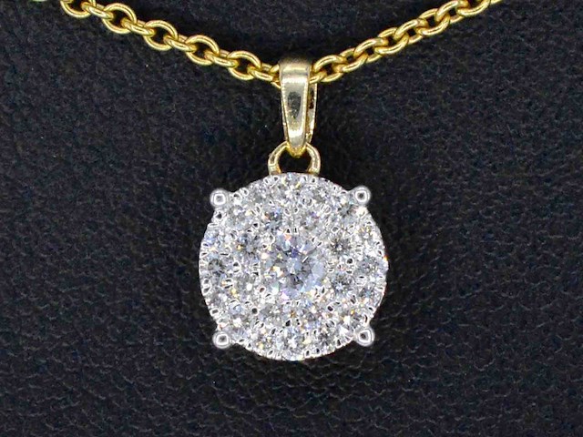 Gouden hanger met briljant geslepen diamant - afbeelding 1 van  5