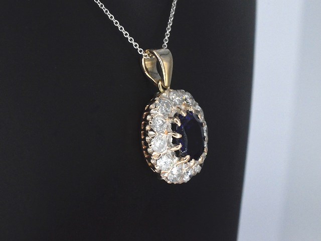 Gouden hanger met een blauwe edelsteen en natuurlijke witte diamanten, excl. ketting - afbeelding 4 van  10