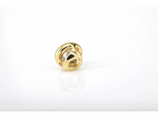 Gouden hanger met een briljant geslepen diamant - afbeelding 5 van  5