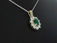Gouden hanger met een groene ovale smaragd en natuurlijke diamanten - afbeelding 5 van  10
