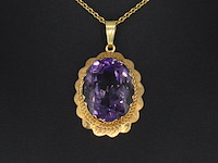 Gouden hanger met een natuurlijke amethist, excl. ketting - afbeelding 4 van  5