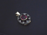 Gouden hanger met natuurlijke diamanten en een originele robijn, excl. ketting - afbeelding 6 van  9