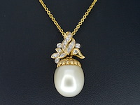 Gouden hanger met parel