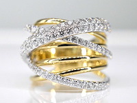 Gouden juwelen en diamanten