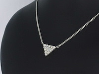 Gouden ketting met diamanten in triangel vorm - afbeelding 4 van  7