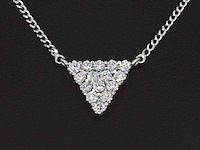 Gouden ketting met diamanten in triangel vorm - afbeelding 2 van  7