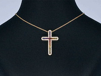 Gouden kruishanger met diamanten en edelstenen - afbeelding 2 van  7