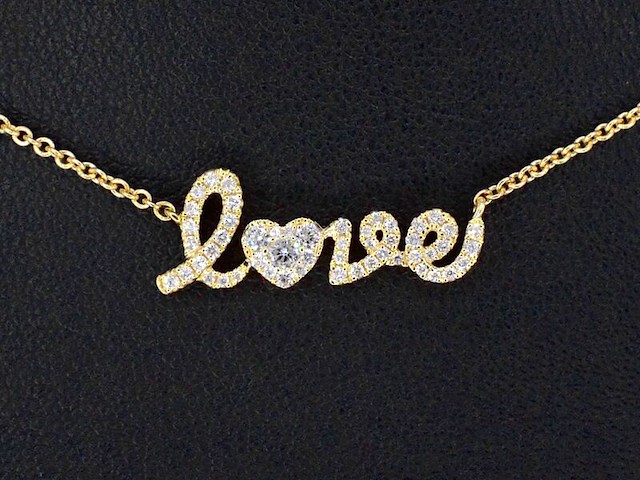 Gouden 'love' collier met diamanten - afbeelding 1 van  7