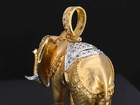 Gouden olifant zeer groot uitgevoerd, excl. ketting - afbeelding 9 van  10