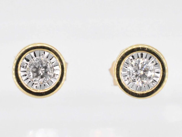 Gouden oorbellen briljant diamant - afbeelding 6 van  6