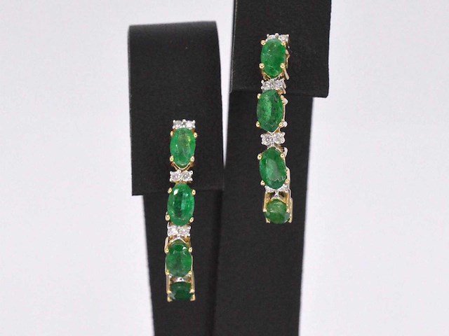 Gouden oorbellen diamanten smaragd - afbeelding 1 van  8