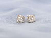 Gouden oorbellen met briljant geslepen diamanten