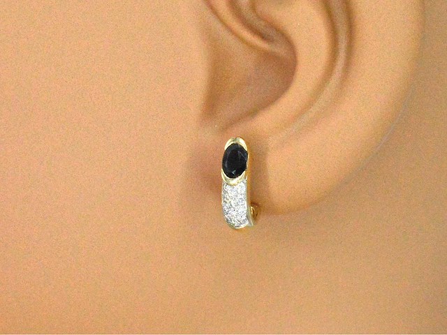 Gouden oorbellen met briljant geslepen natuurlijke diamanten en natuurlijke blauwe saffieren - afbeelding 2 van  7