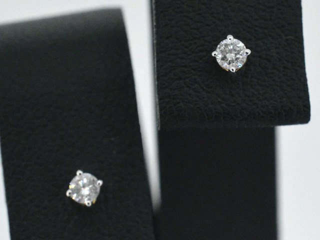 Gouden oorbellen met diamant - afbeelding 1 van  2