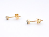 Gouden oorbellen met diamant - afbeelding 5 van  9