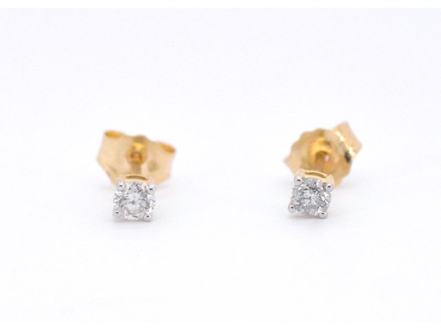 Gouden oorbellen met diamant - afbeelding 6 van  9