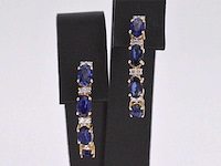 Gouden oorbellen met diamanten en saffier - afbeelding 1 van  8