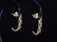 Gouden oorbellen met diamanten en smaragd - afbeelding 4 van  9