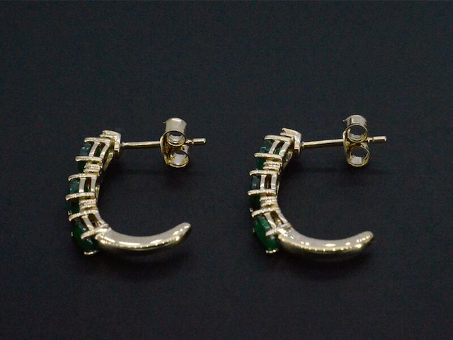 Gouden oorbellen met diamanten en smaragd - afbeelding 6 van  8